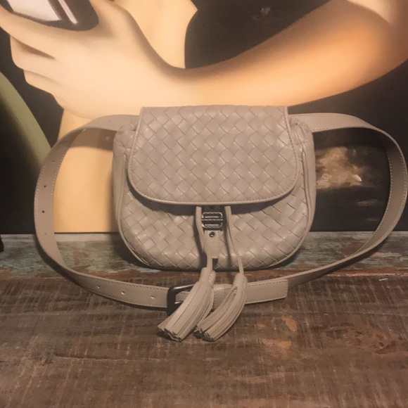 🎈sold 🎈 Bottega Veneta intrecciato belt bag - Picture 4 of 16